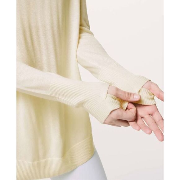 Lululemon Cashmere Cashlu At
Ease Pullover Sweater Ivory White
Back Panel size 8 - Picture 7 of 9
